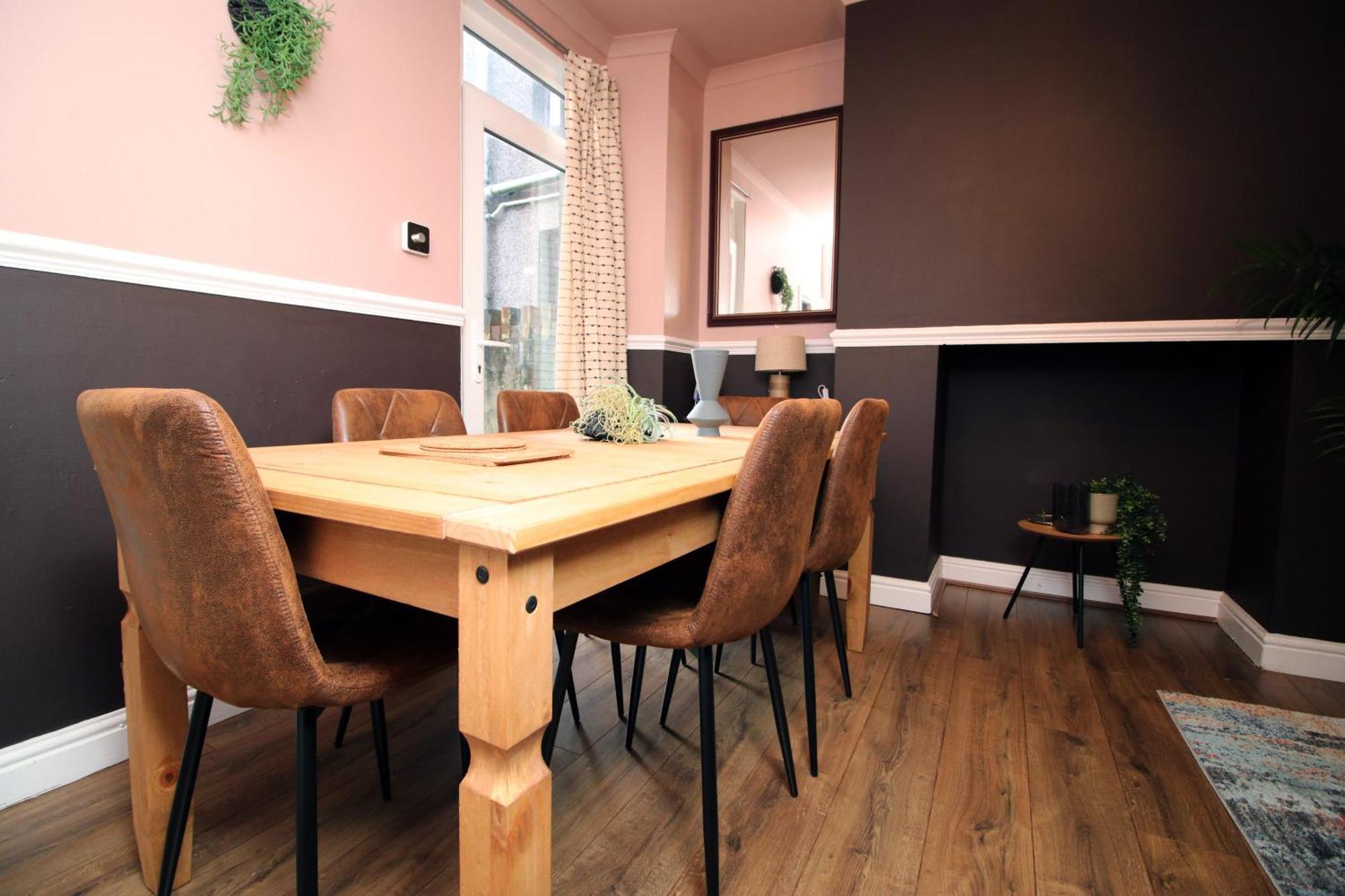 Cosy 3Br Home, Scenic Views, Ideal For Walks & Work Abertillery Zewnętrze zdjęcie