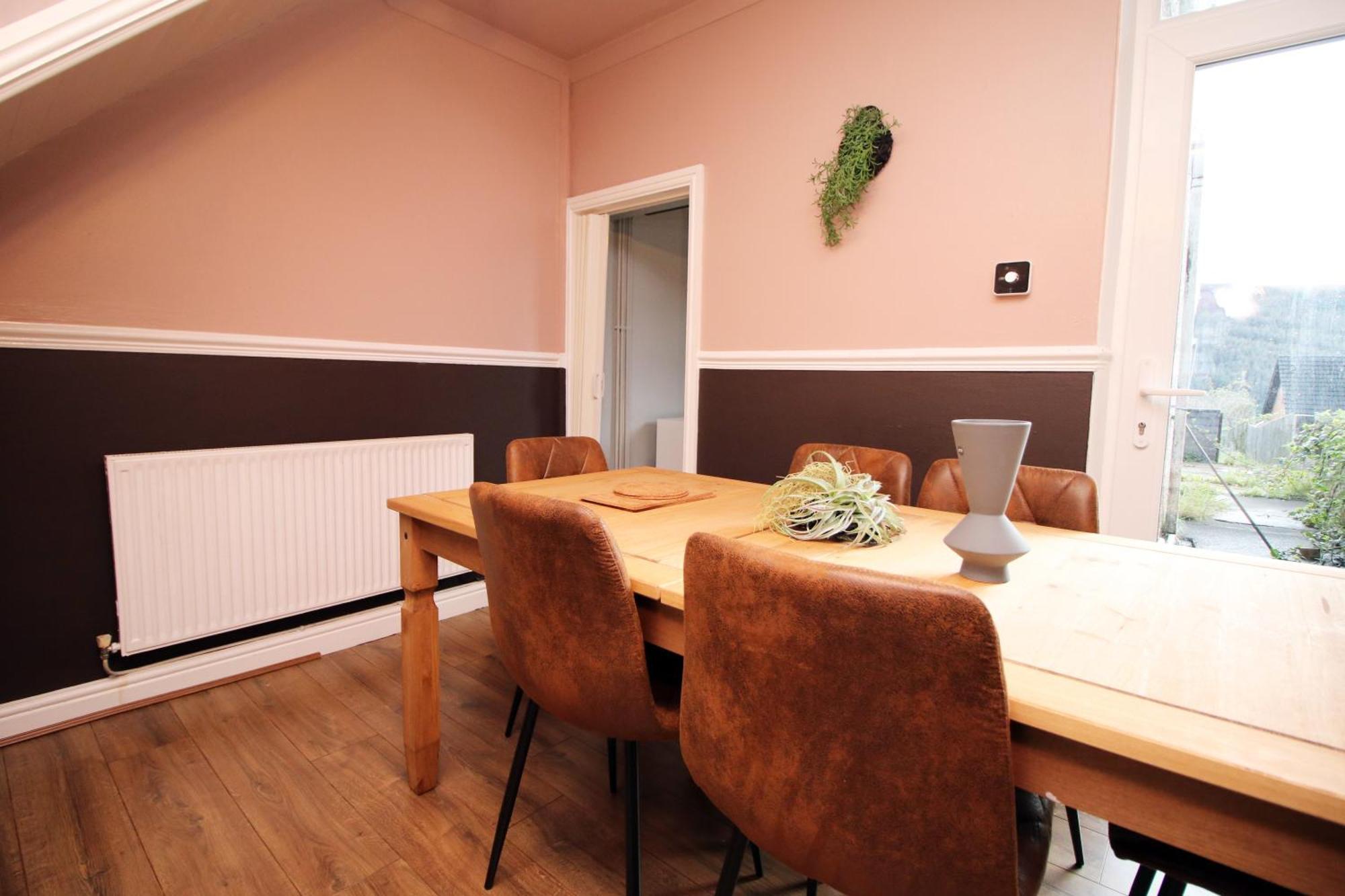 Cosy 3Br Home, Scenic Views, Ideal For Walks & Work Abertillery Zewnętrze zdjęcie